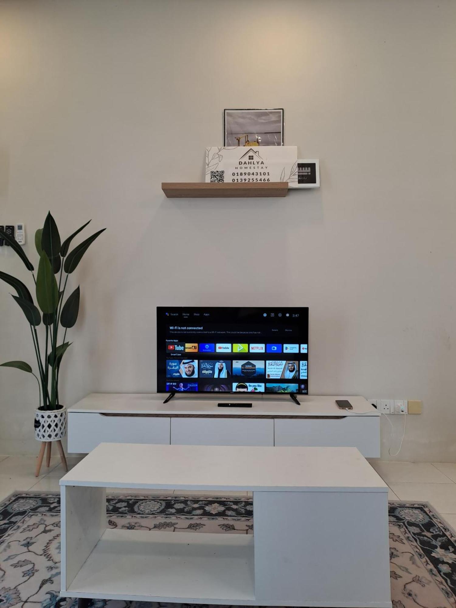 Dahlya Homestay Kuantan Luaran gambar
