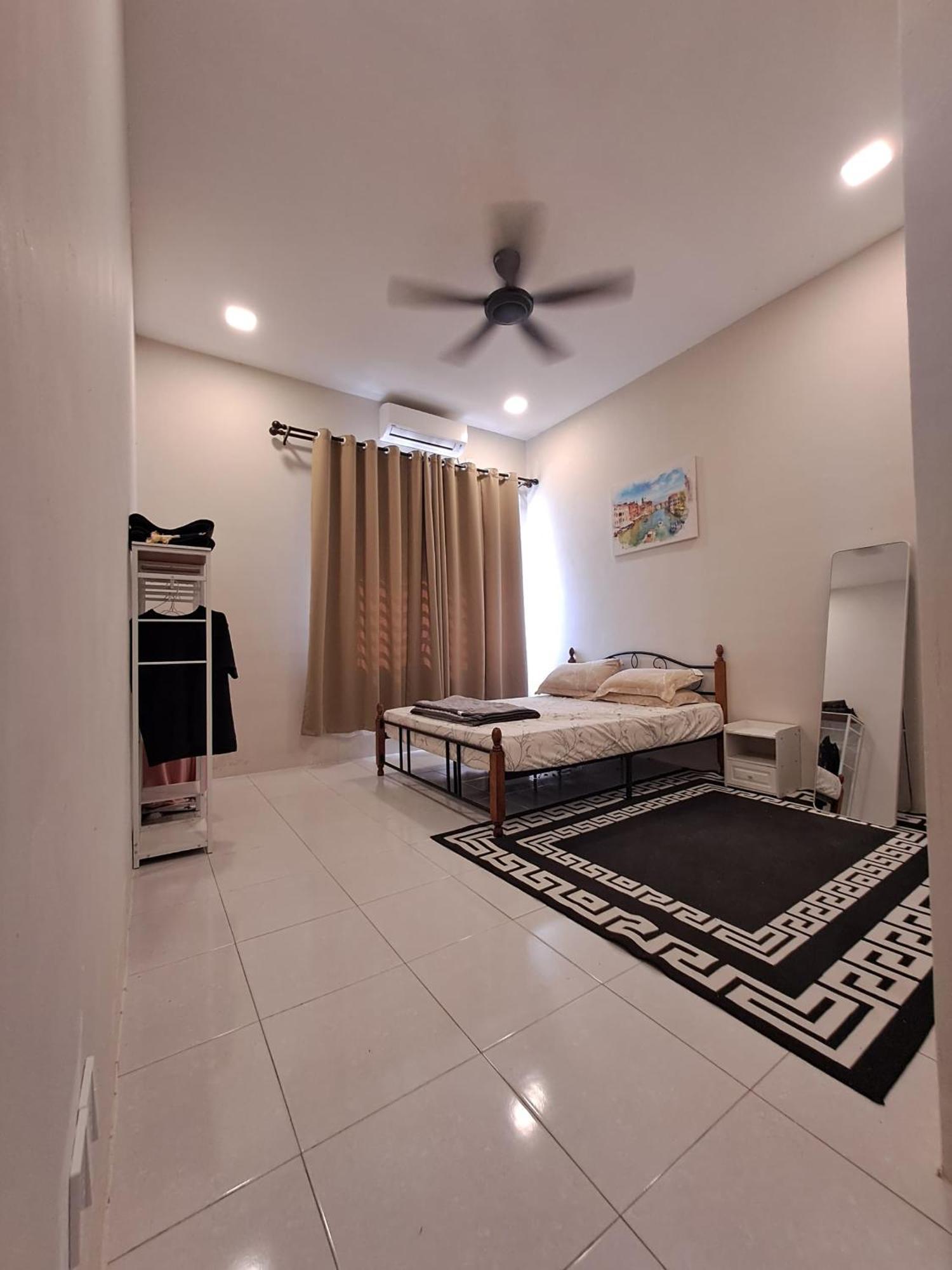 Dahlya Homestay Kuantan Luaran gambar